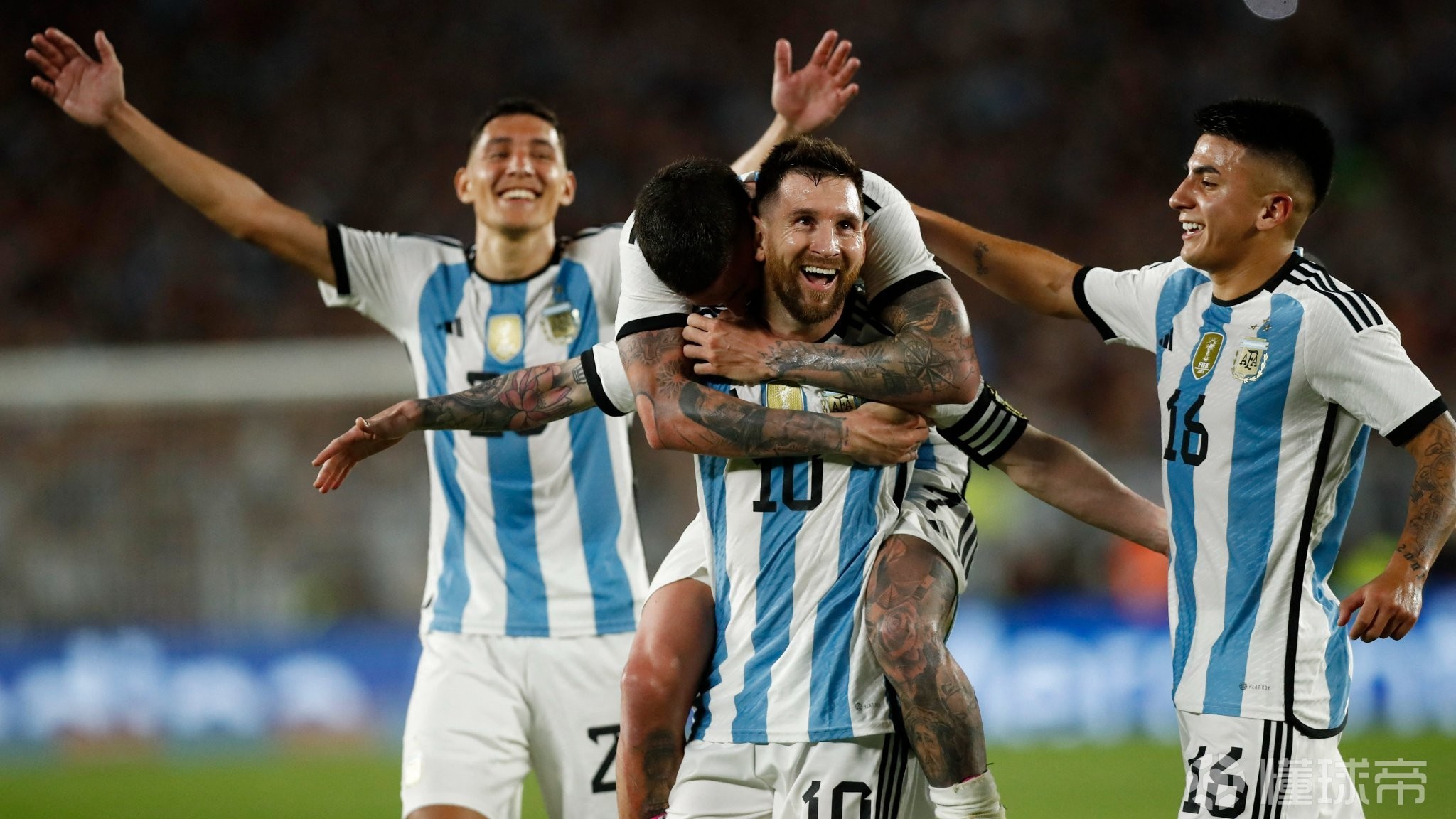 包含亚冠窗口期走向成谜；巴黎圣日耳曼迎来里程碑；底气十足；纪律约束更严格的词条